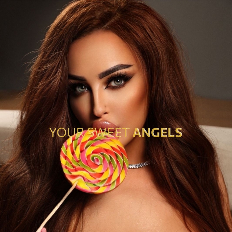 Big sexy ass seductive call-girl Dubai